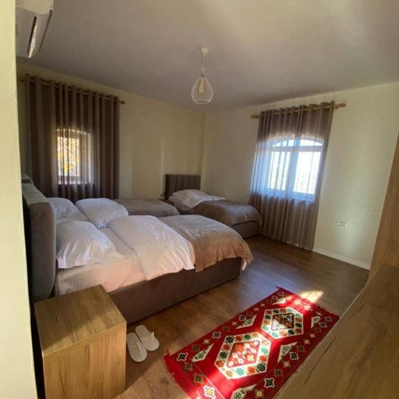 Deluxe Triple Room - Photo 2